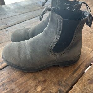 Blundstone High Top Chesea Boots